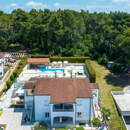 דירה App Marina 2 *